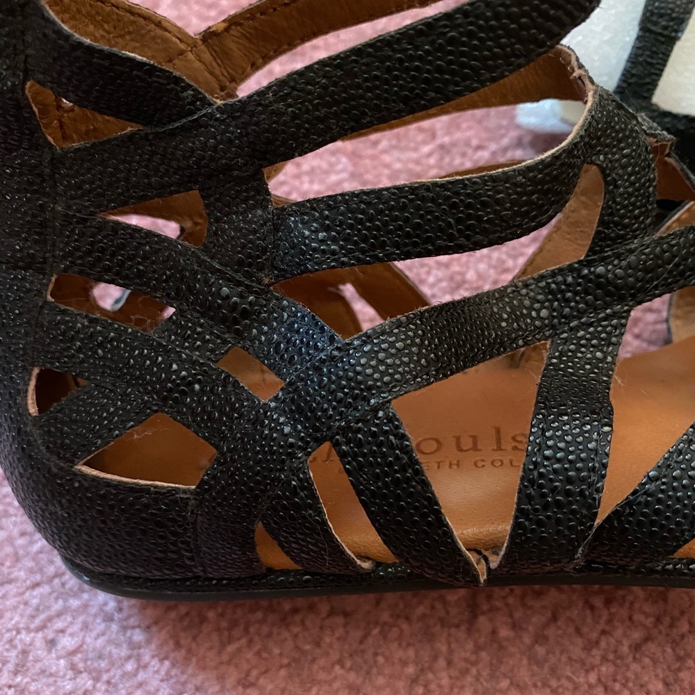Gentle Souls Black Gladiator Sandals - Size 7.5 - Picture 10 of 14